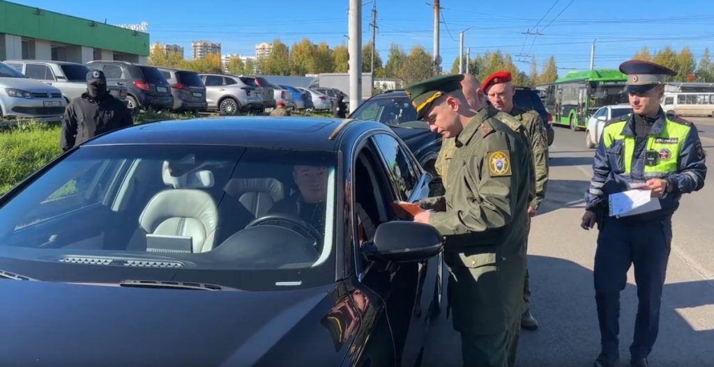 В Кирове рейд по мигрантам выявил семерых без воинского учёта — Кирово-Чепецк