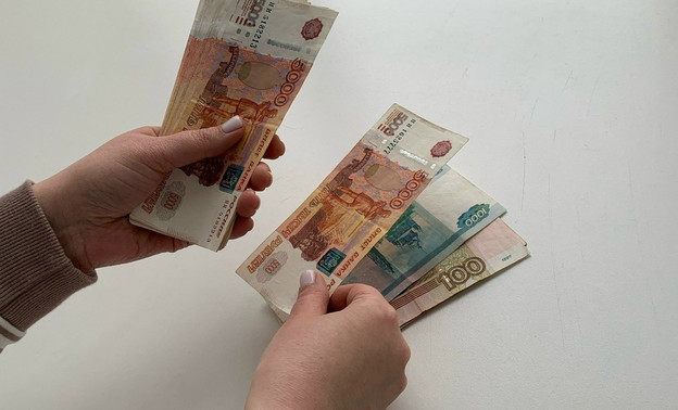 Вятскополянская пенсионерка перевела мошенникам 300 тысяч рублей — Кирово-Чепецк