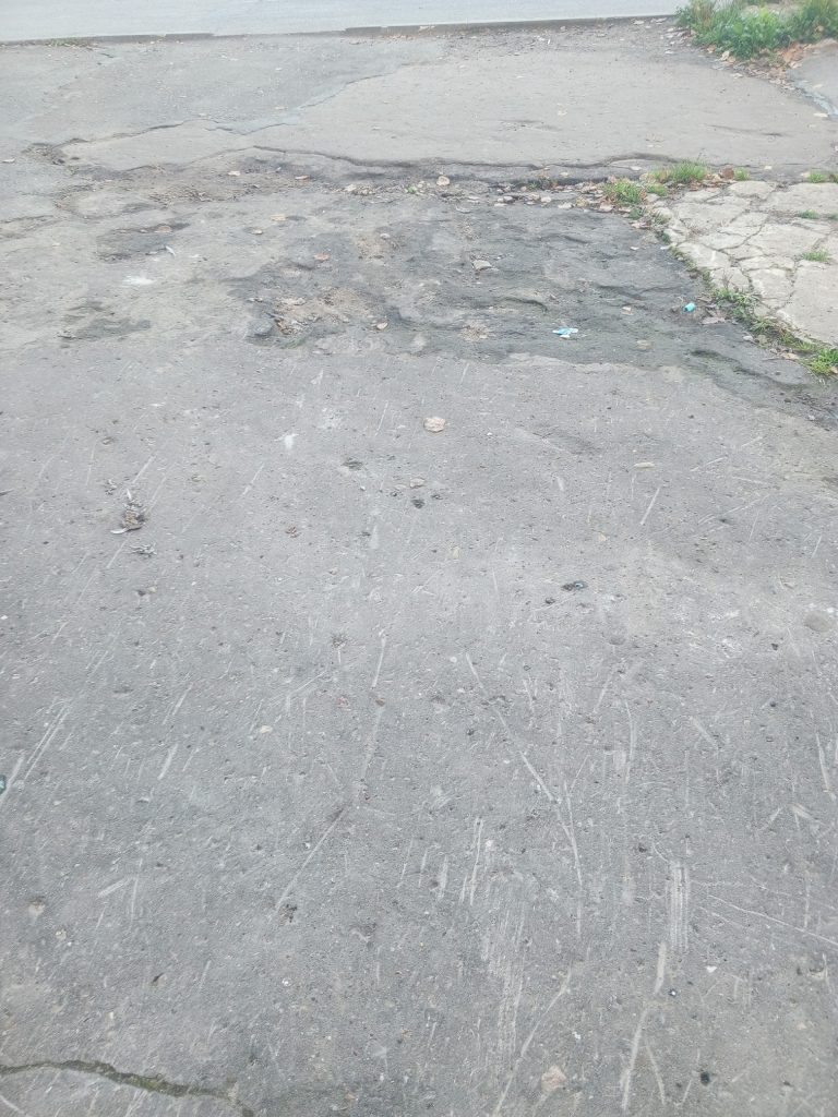 Анонимно, а это тротуары от Кинотеатра Восток Радуга и далее выше к автовокзалу. Нет бы лучше тут средства при… — Кирово-Чепе…