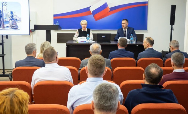 В Кирове обсудили стратегию развития города с промышленниками — Кирово-Чепецк