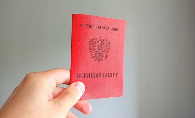 Сотрудника кировского техникума предупредили за ошибки в воинском учете — Кирово-Чепецк
