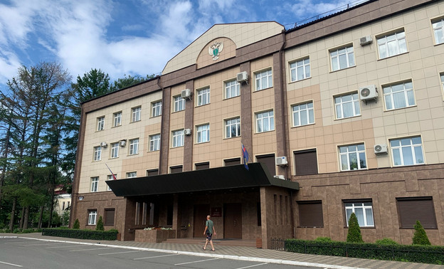 В Кирове 18-летнюю девушку оштрафовали за передачу карты мошенникам — Кирово-Чепецк
