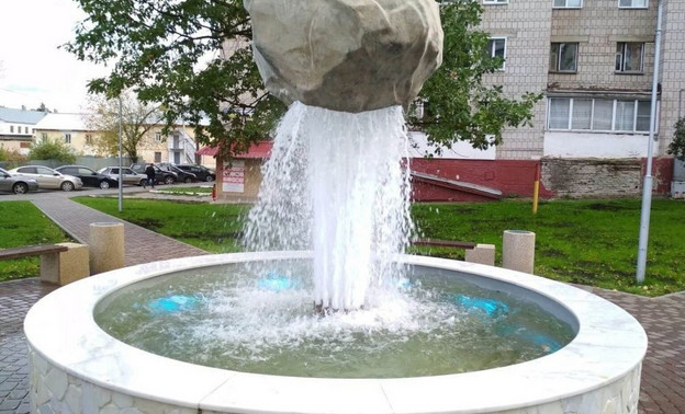 В Кирове городские фонтаны готовят к зиме — Кирово-Чепецк