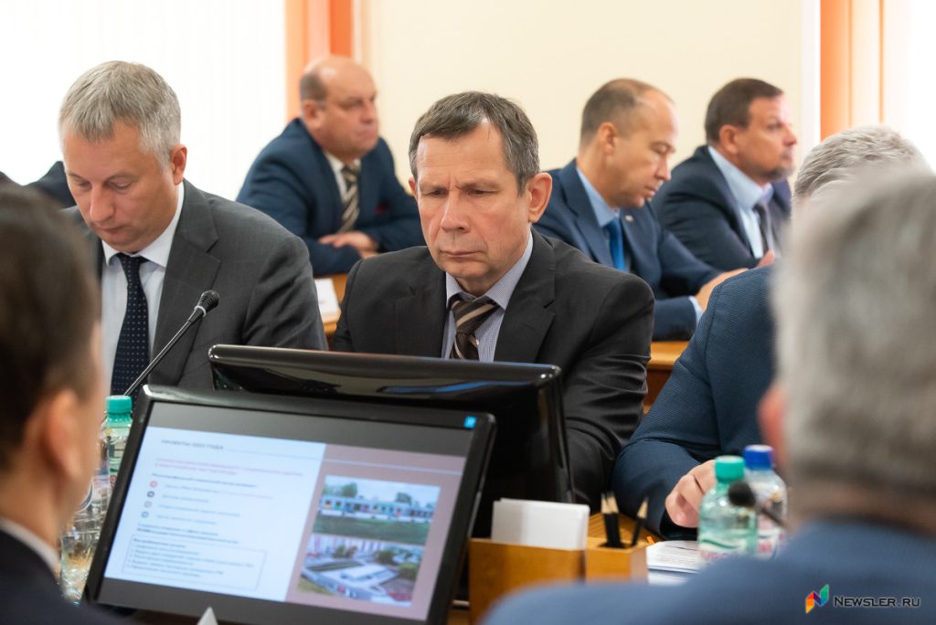 На паузе: Сандалов и Лучинин остались главной кадровой интригой правительства — Кирово-Чепецк