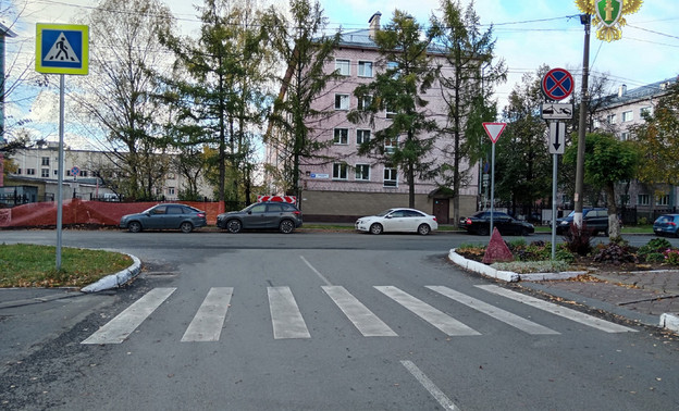 В Кирове после проверки прокуратуры нанесли разметку у пешеходного перехода — Кирово-Чепецк