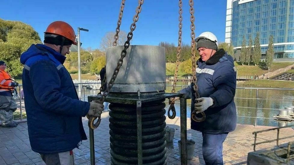 В парке Кирова начали разбирать светомузыкальный фонтан — Кирово-Чепецк