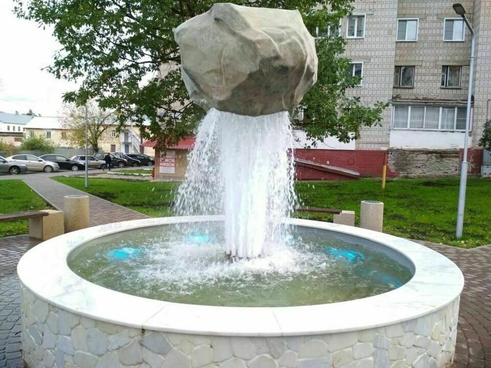 В Кирове фонтаны готовят к зиме — Кирово-Чепецк