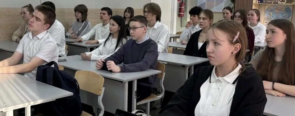 Лицеисты из Советска изучают современную науку в рамках проекта «Коды Курчатова» — Кирово-Чепецк