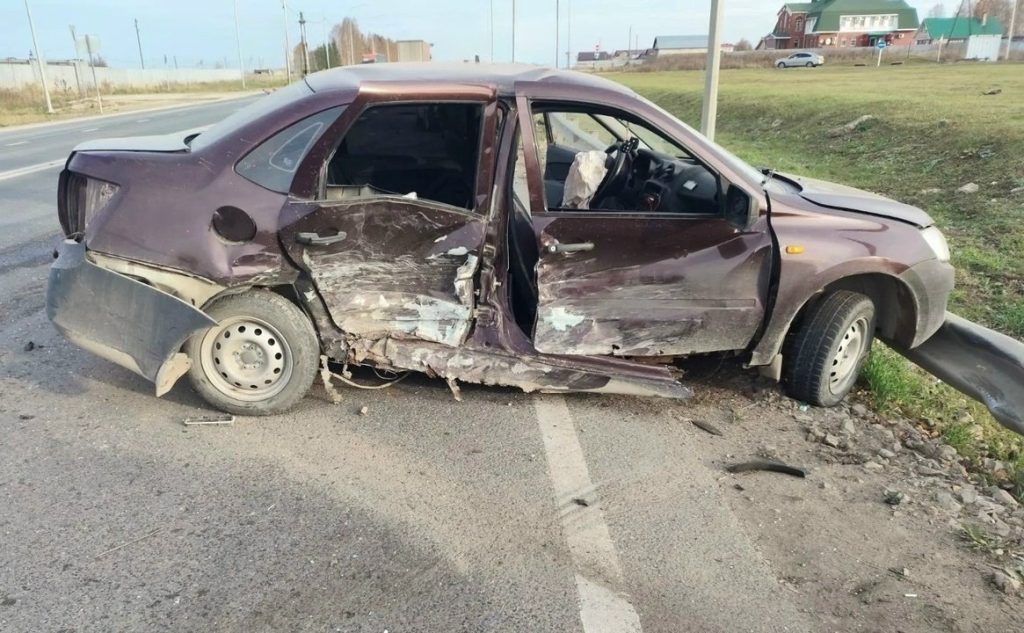 В ДТП в Советском районе пострадала пассажирка иномарки — Кирово-Чепецк