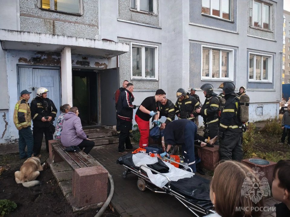 В Коминтерне при пожаре в пятиэтажке эвакуировали подъезд — Кирово-Чепецк