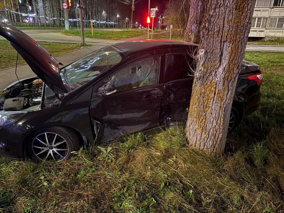 В аварии на Советской в Кирове пострадал 24-летний водитель — Кирово-Чепецк