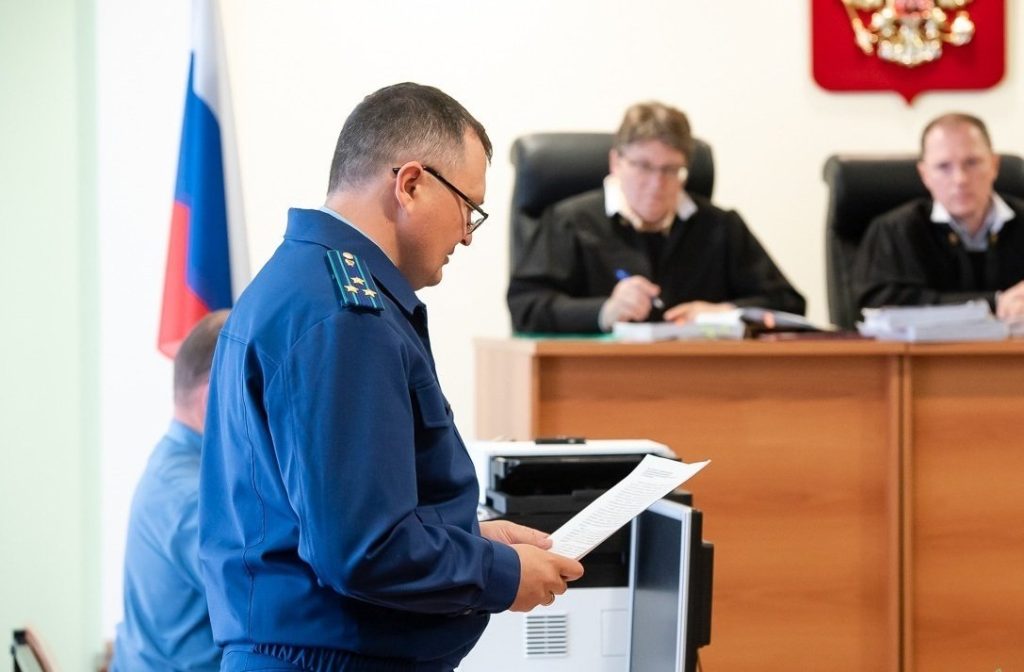 У экс-замначальника УМВД по Кировской области конфисковали имущество на 34 млн рублей — Кирово-Чепецк